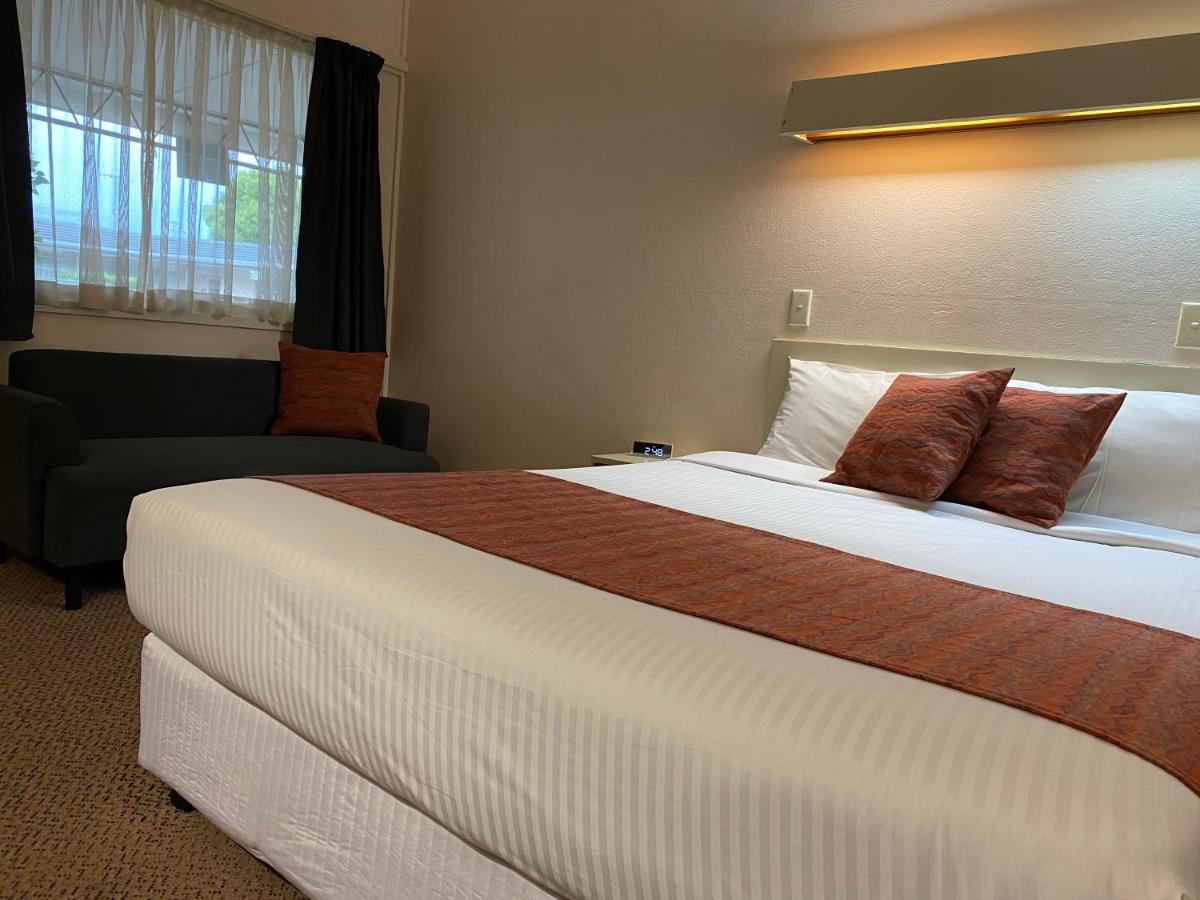 Ben Hall Motor Inn Forbes Zewnętrze zdjęcie